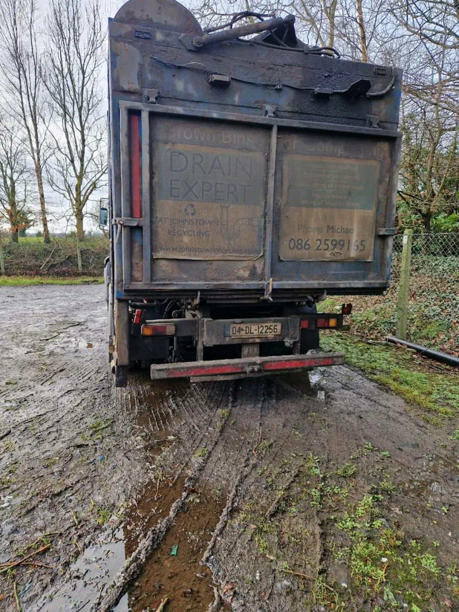 04 man 14 ton truck for sale. - Image 2