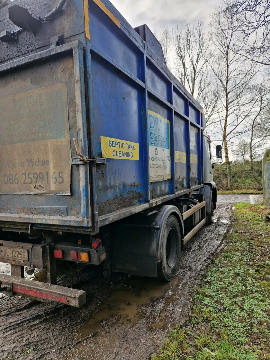 04 man 14 ton truck for sale. - Image 3