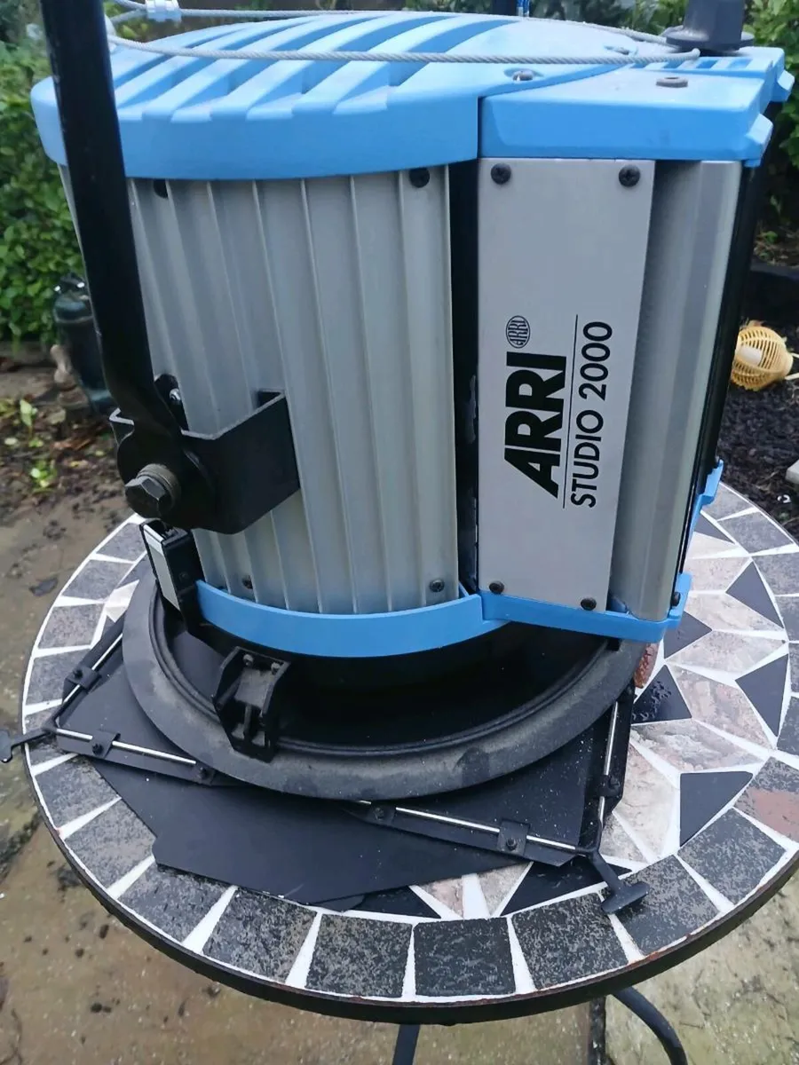 2000 Watt studio lights (brand: Arri) - Image 3