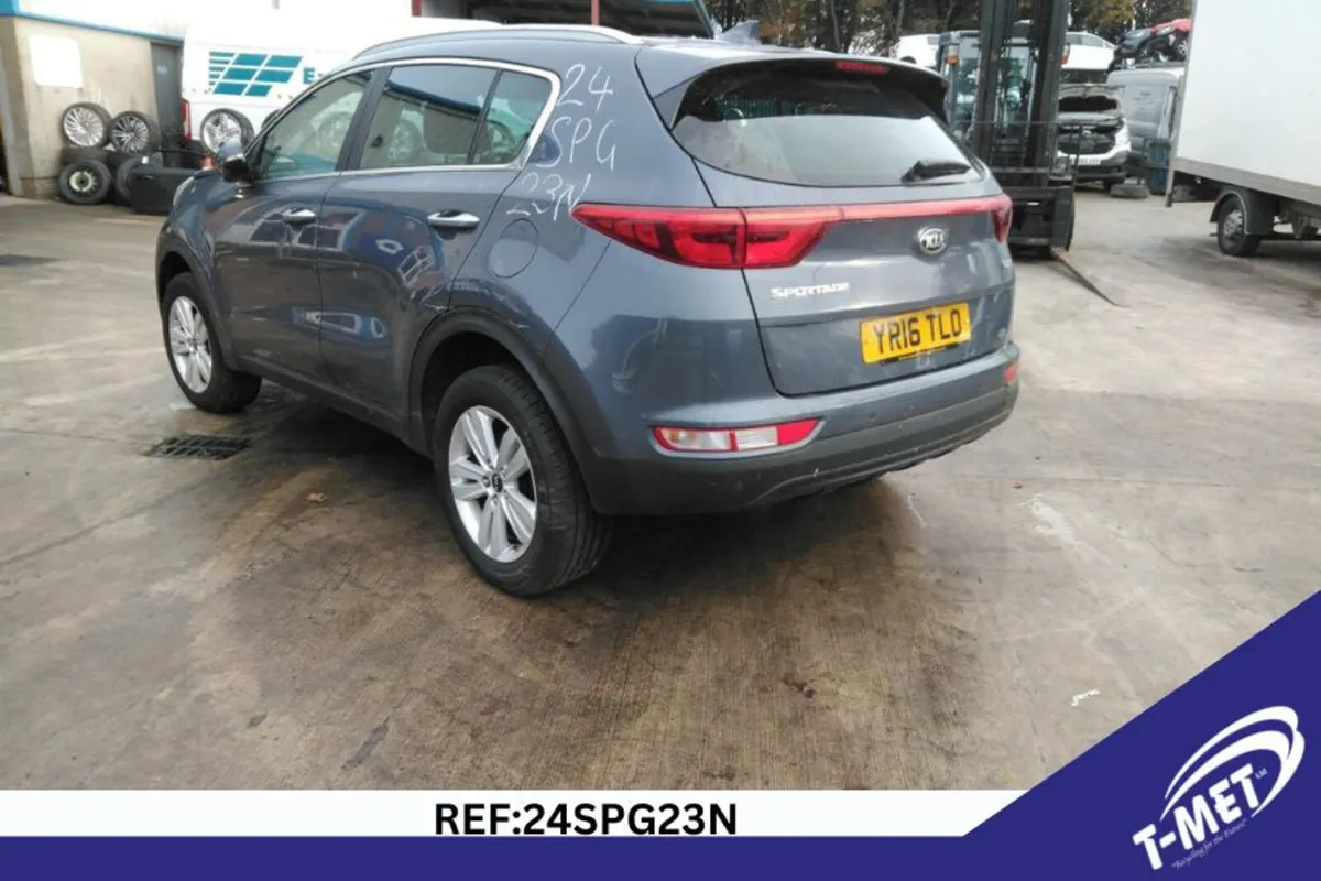 2016 KIA SPORTAGE BREAKING FOR PARTS - Image 3