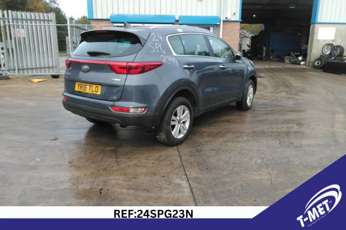 2016 KIA SPORTAGE BREAKING FOR PARTS - Image 4