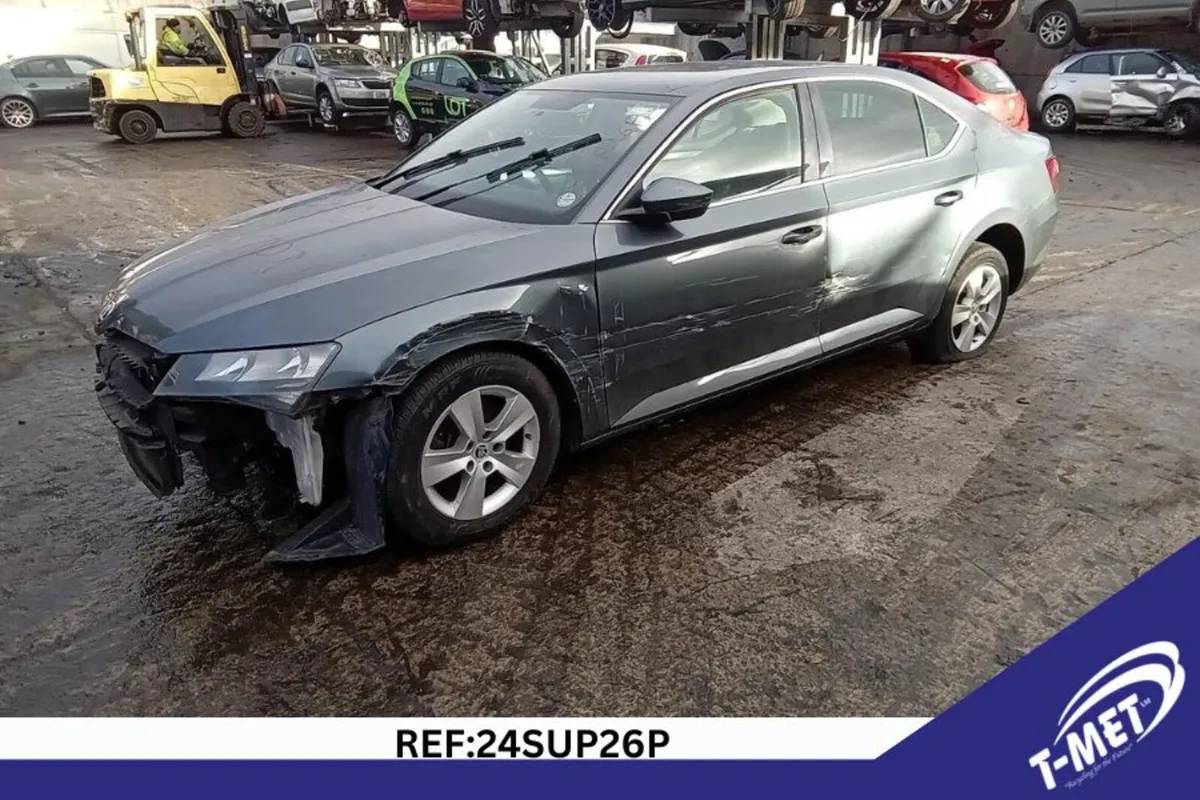 2016 SKODA SUPERB BREAKING FOR PARTS - Image 3