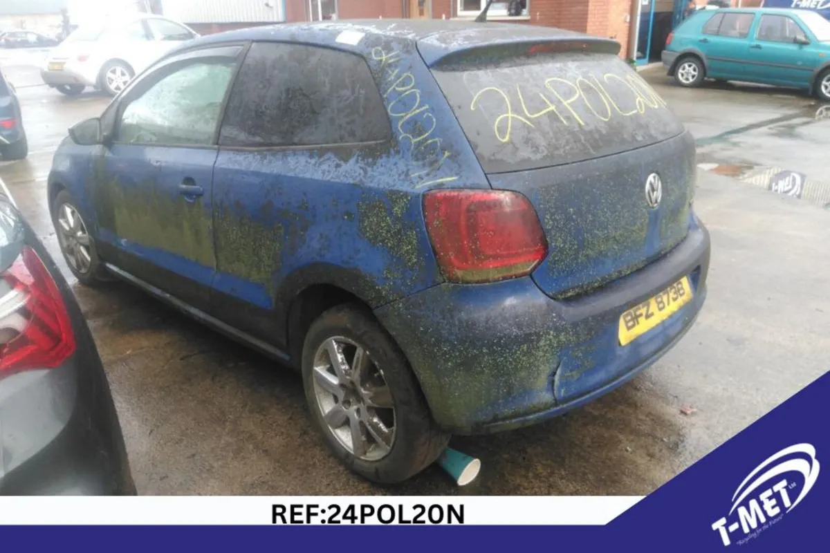 2010 VOLKSWAGEN POLO BREAKING FOR PARTS - Image 3