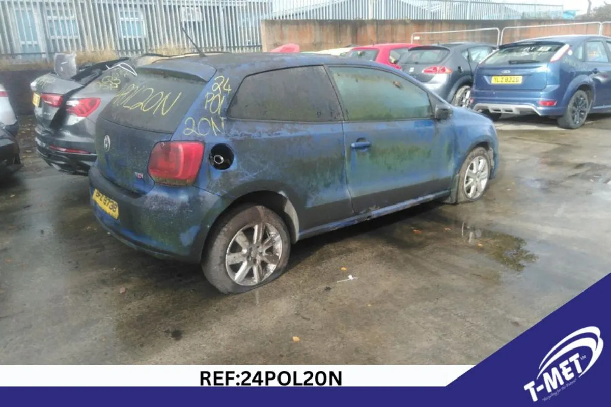 2010 VOLKSWAGEN POLO BREAKING FOR PARTS - Image 4