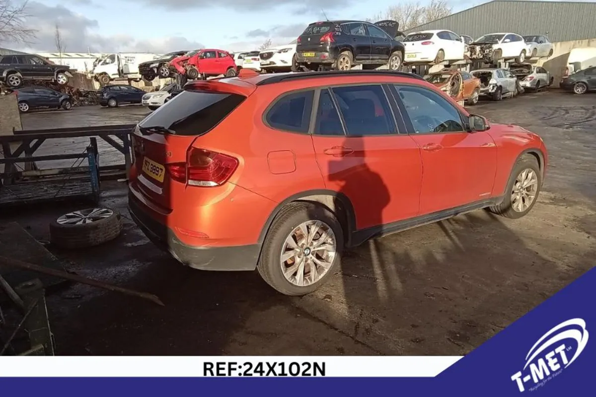 2013 BMW X1 BREAKING FOR PARTS - Image 3