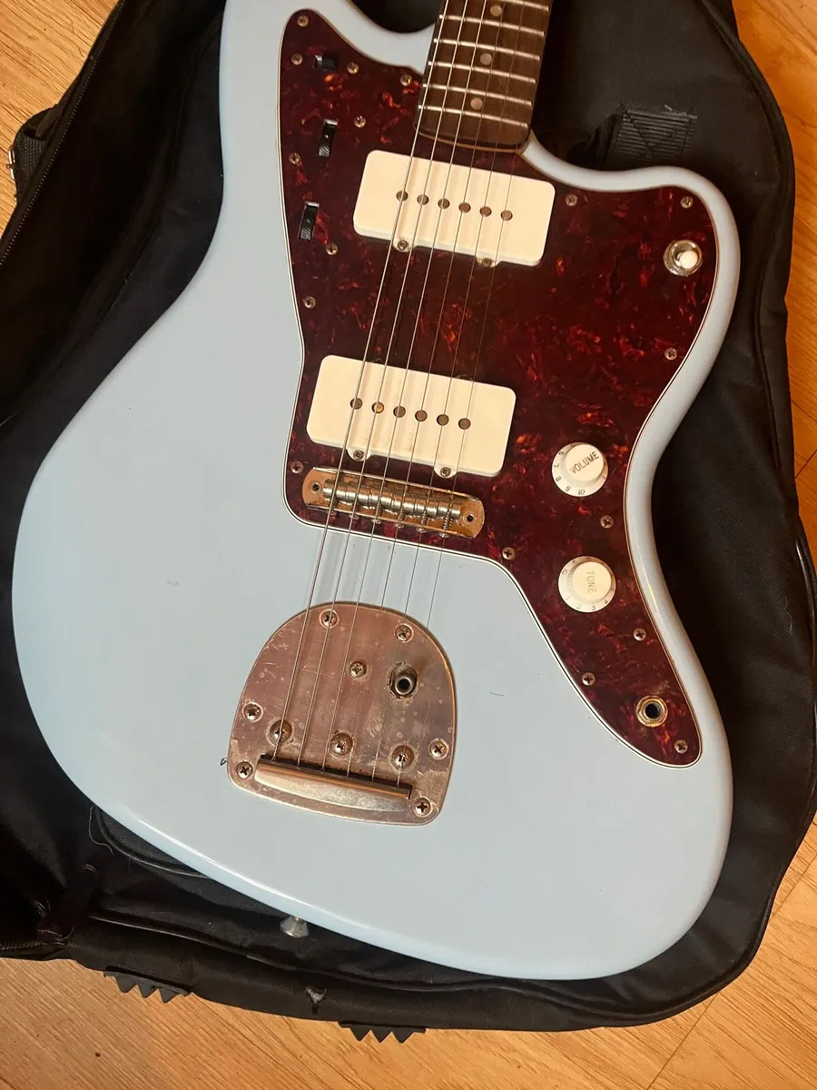 Fender Jazzmaster Guitar and Amplifier - Image 2