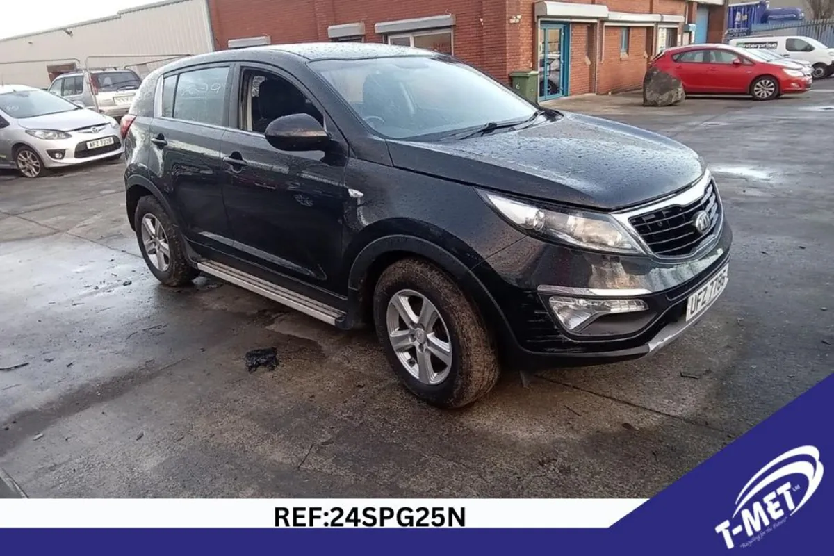 2014 KIA SPORTAGE BREAKING FOR PARTS - Image 1