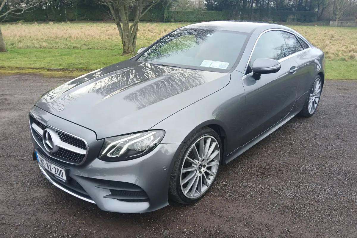 MERCEDES-BENZ E220D 2018 AMG SPORT - Image 4