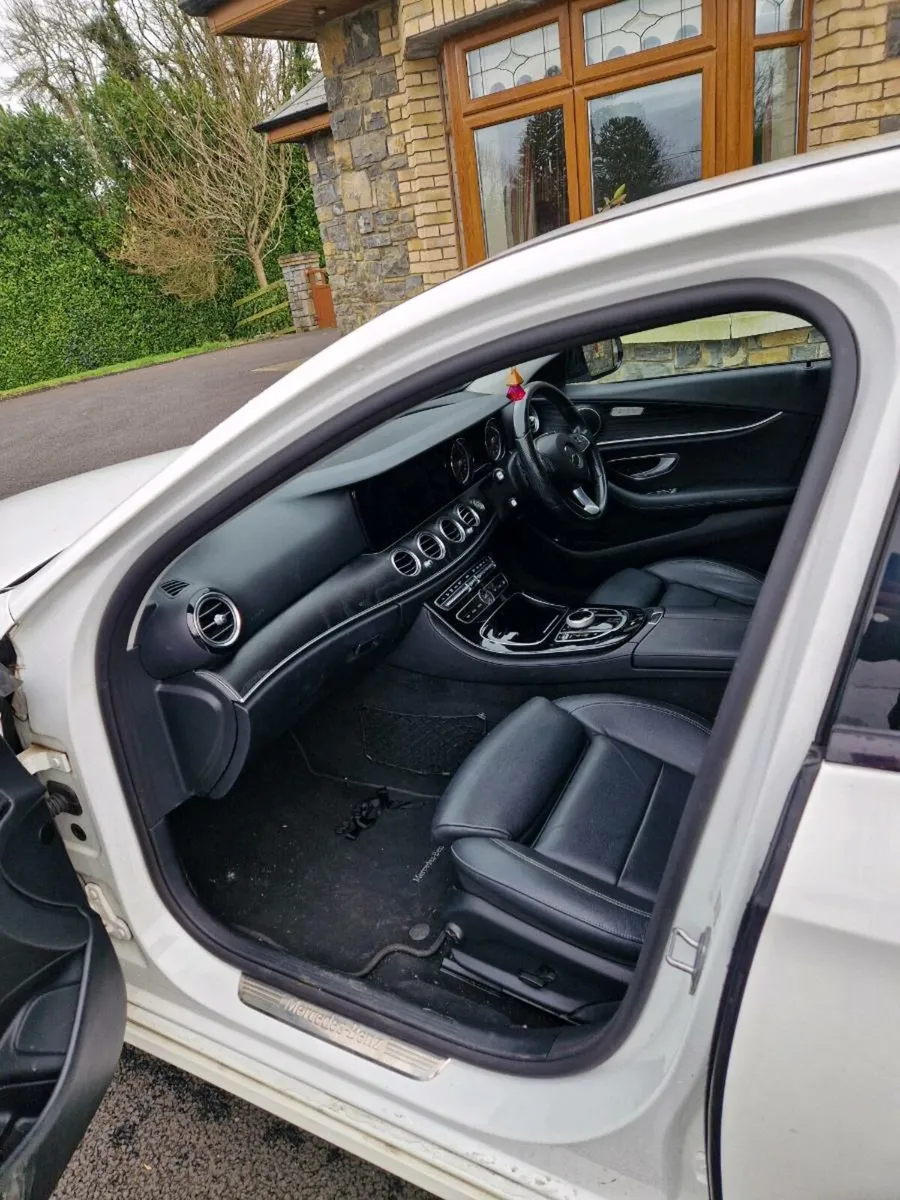Mercedes E Class - Image 2