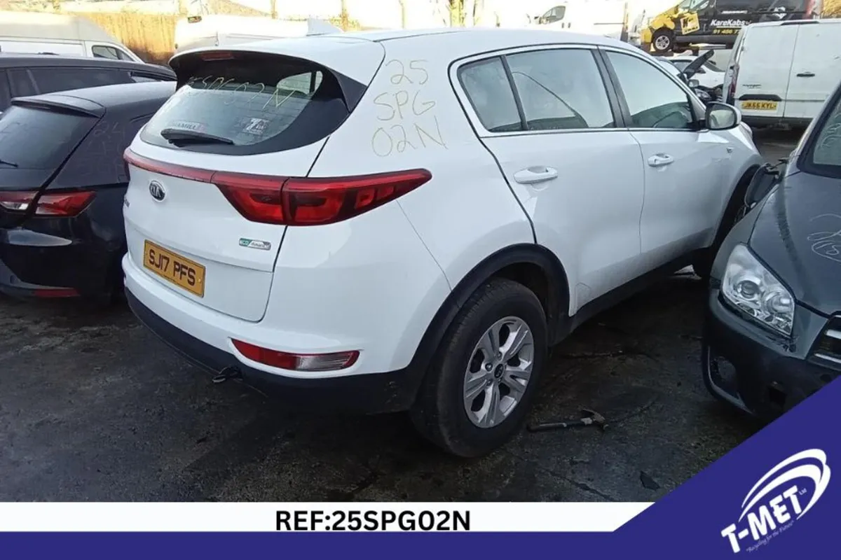 2017 KIA SPORTAGE BREAKING FOR PARTS - Image 4