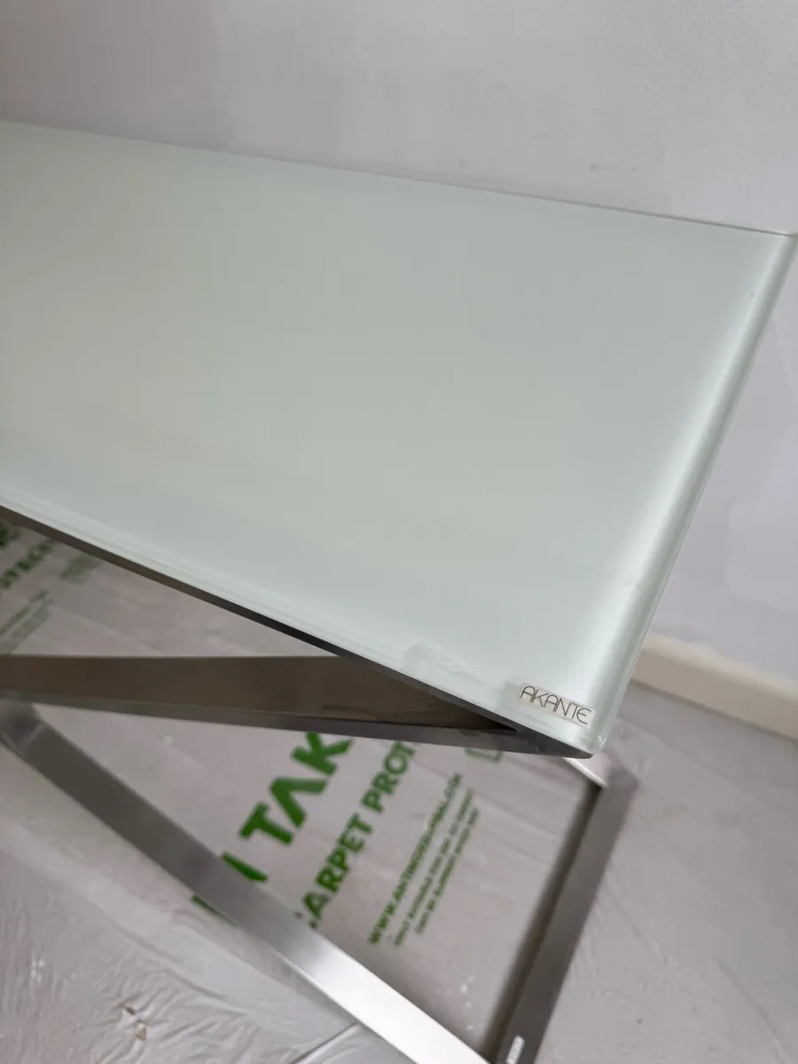 Glass hallway console table - Image 4