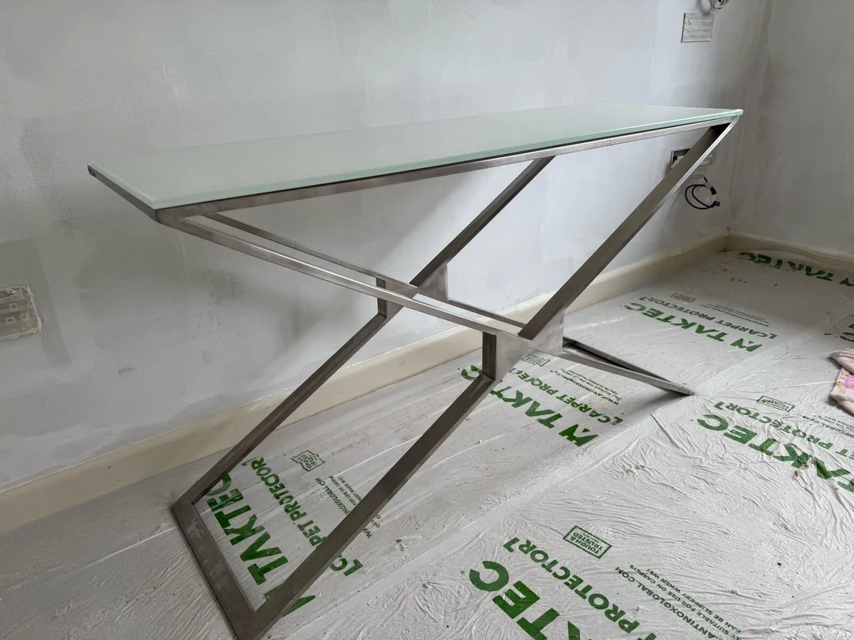 Glass hallway console table - Image 3