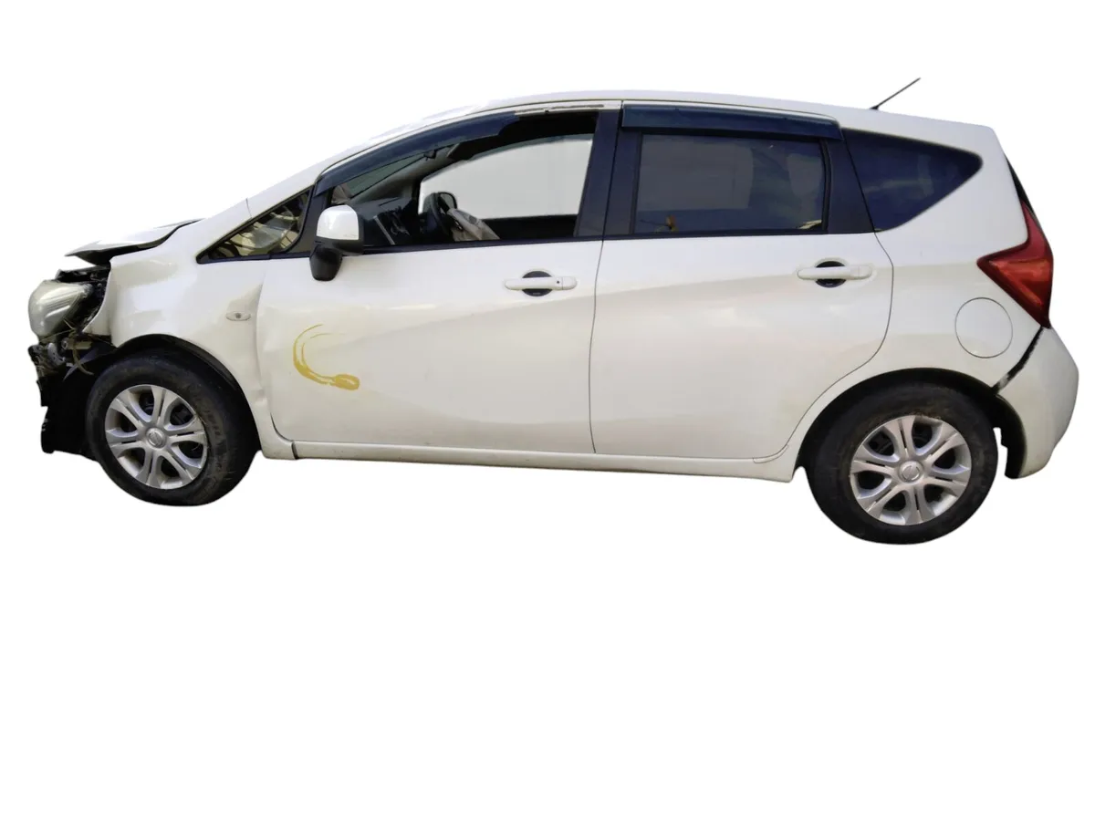 2014 NISSAN NOTE For Breaking/Dismantling - Image 2