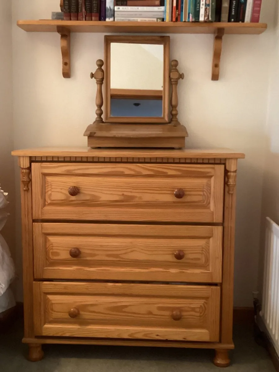 Bedroom furniture - Image 3