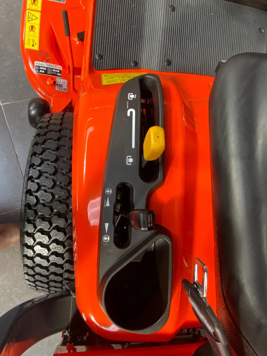 New Kubota GR2120 Lawnmower - Image 4