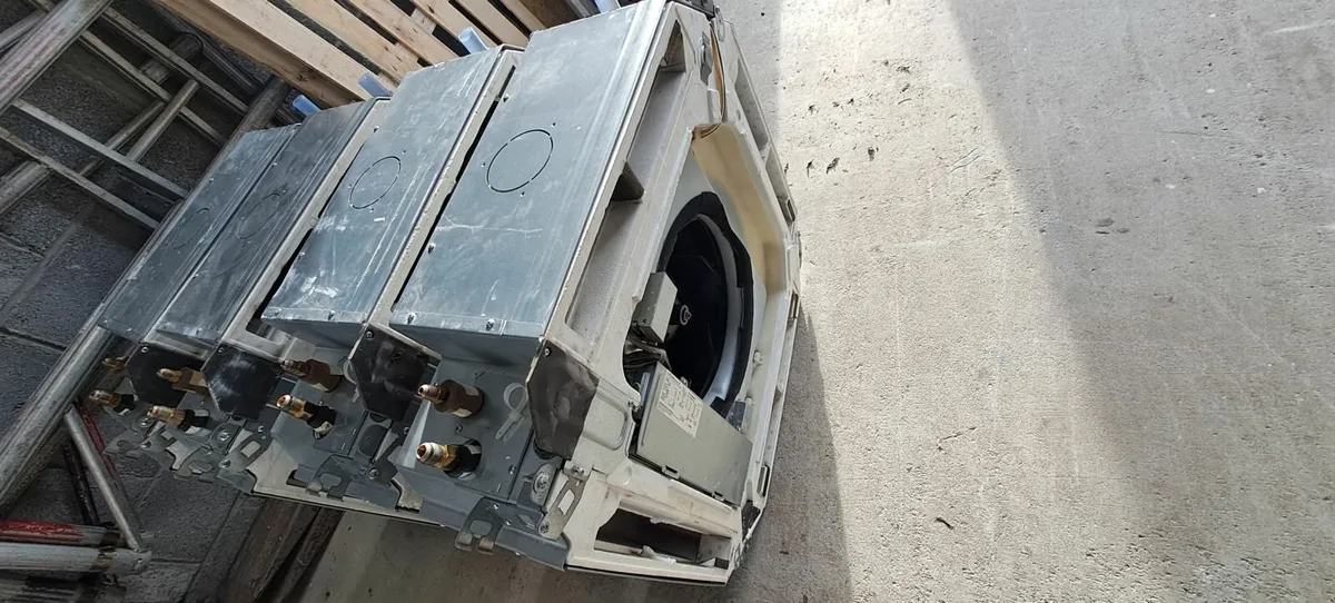 Air conditioner - Image 1