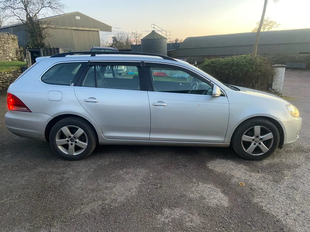 2012 Volkswagen Golf estate - Image 2