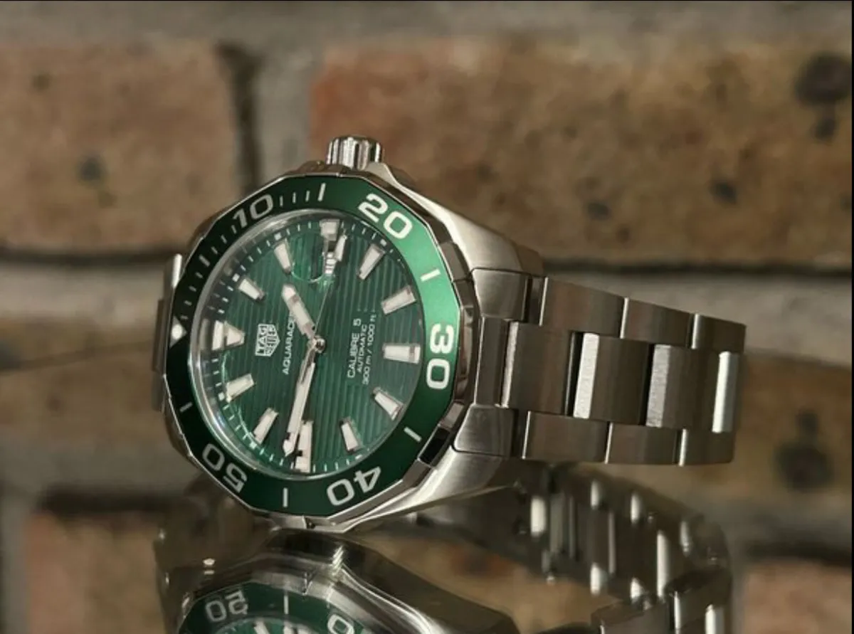 TAG Heuer Aquaracer - Mens Wristwatch - Image 2