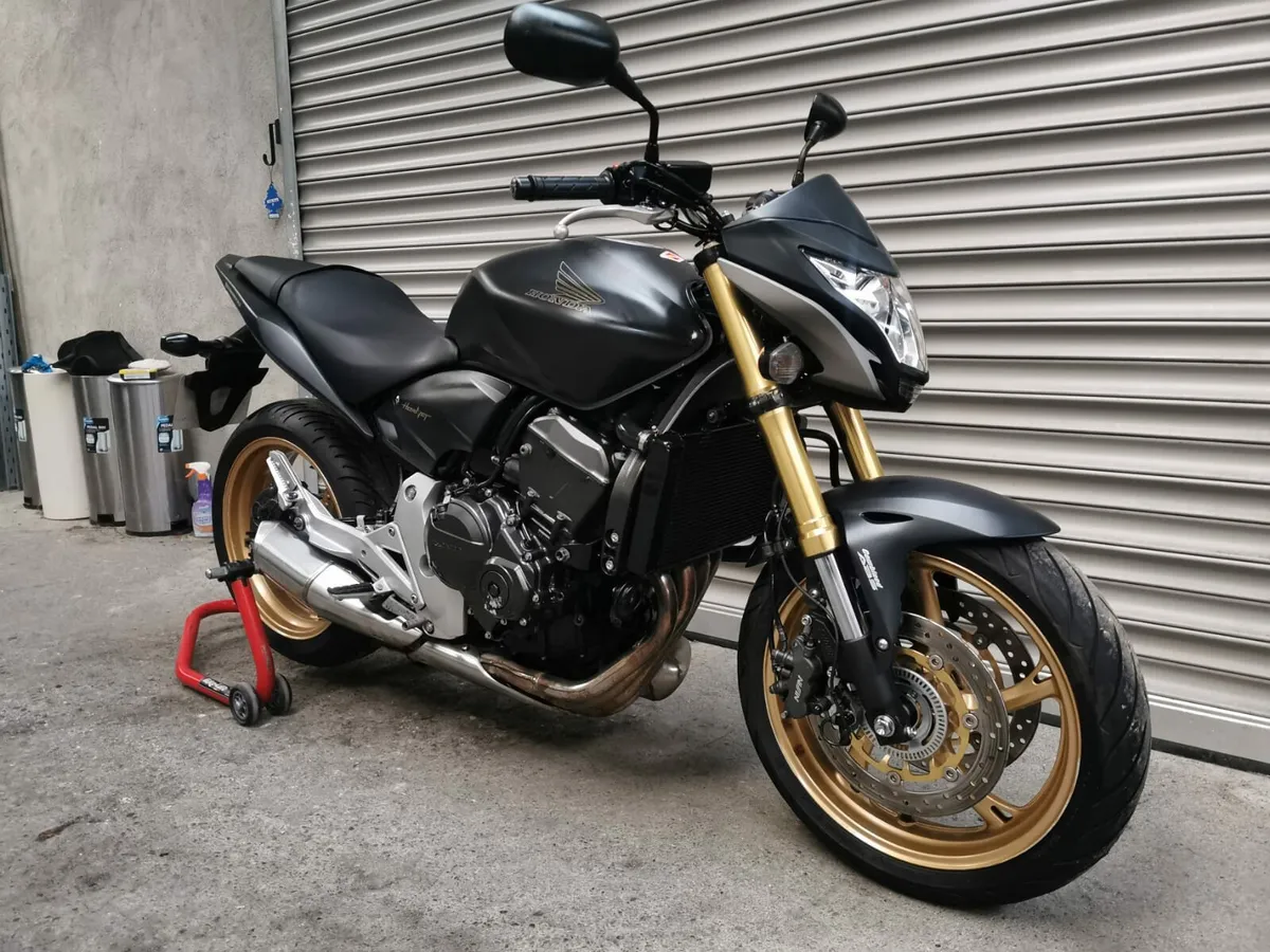 Honda Hornet 600 ABS - Image 1