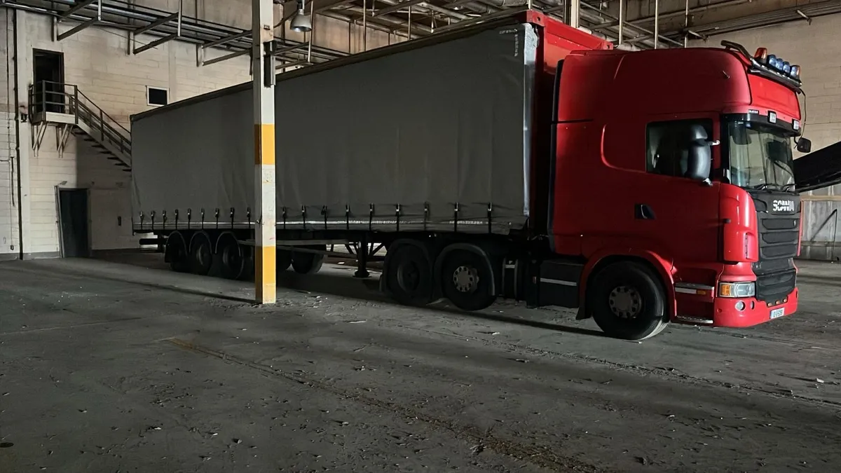 Curtain sider trailer curtainsider - Image 1