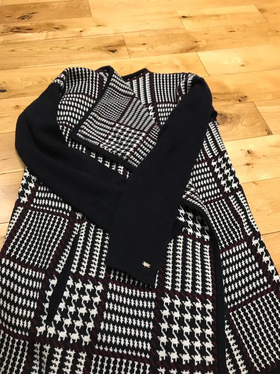 Tommy Hilfiger - Image 3