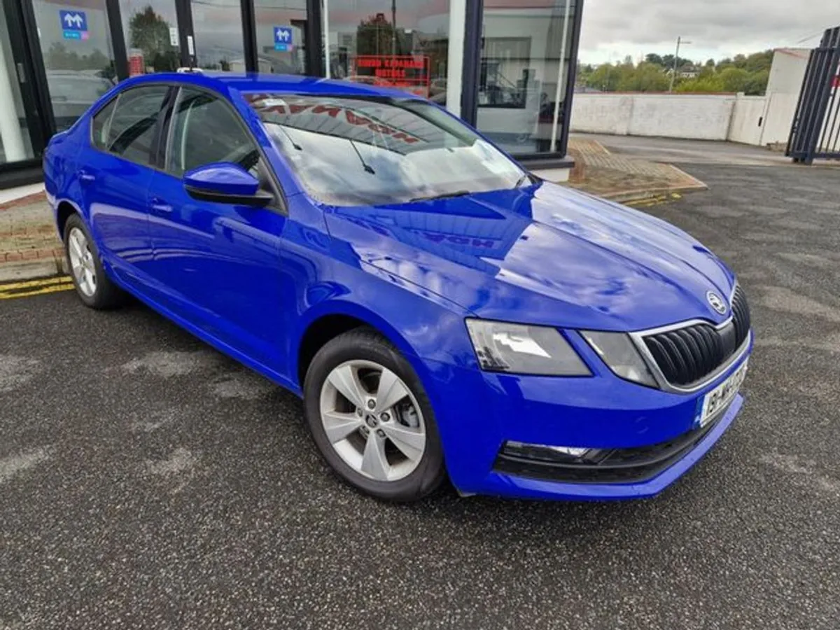 Skoda Octavia Ambition 1.0 TSI 115HP DSG 4 4DR Au - Image 1