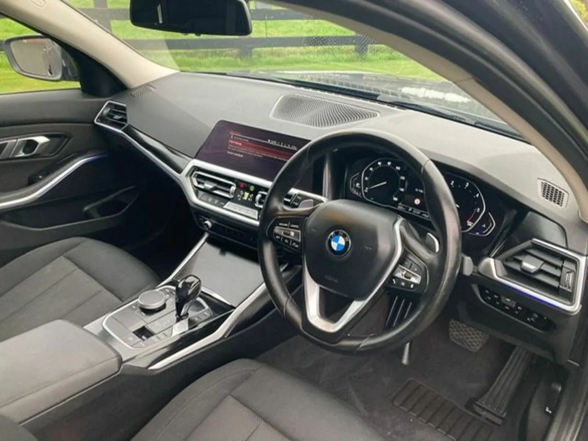 2021 BMW 320d MHT SE 4dr Step Auto - Image 2