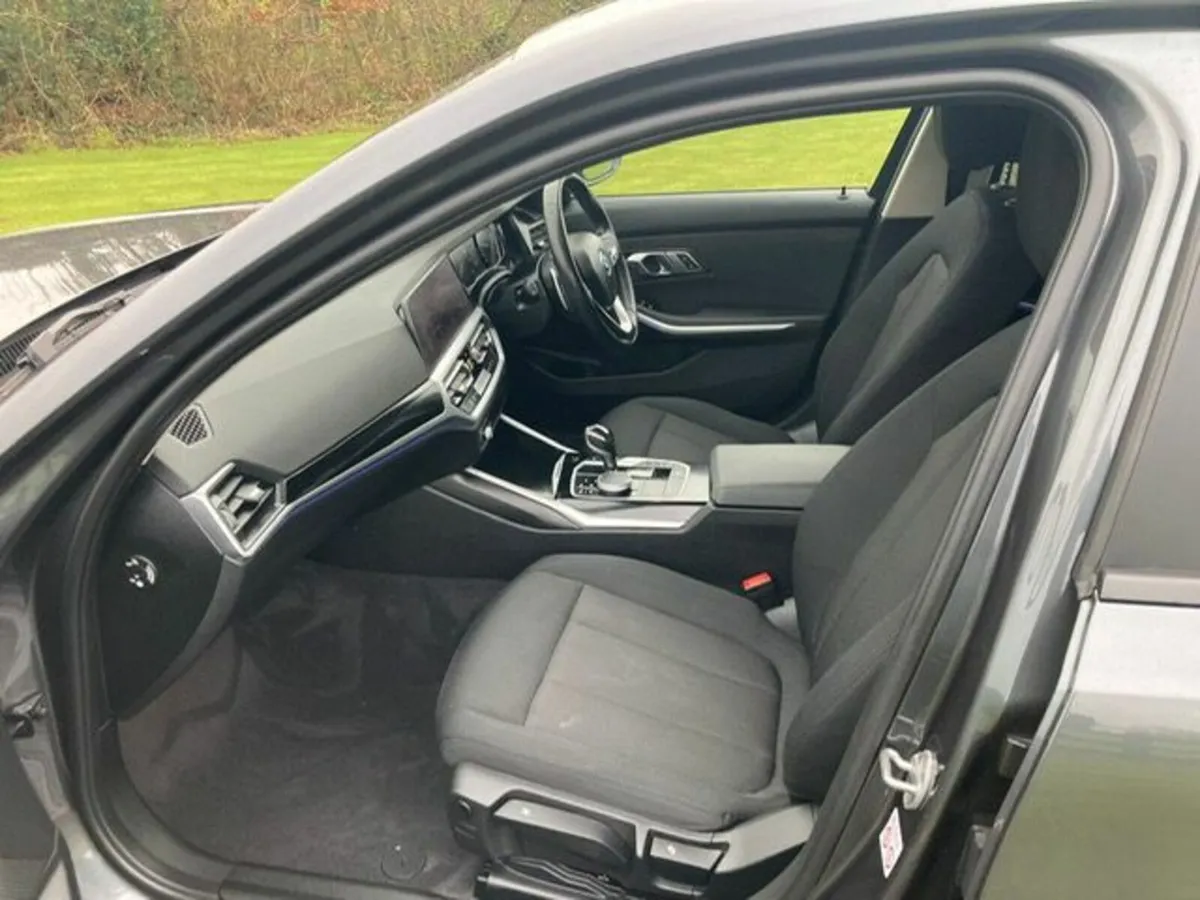 2021 BMW 320d MHT SE 4dr Step Auto - Image 3