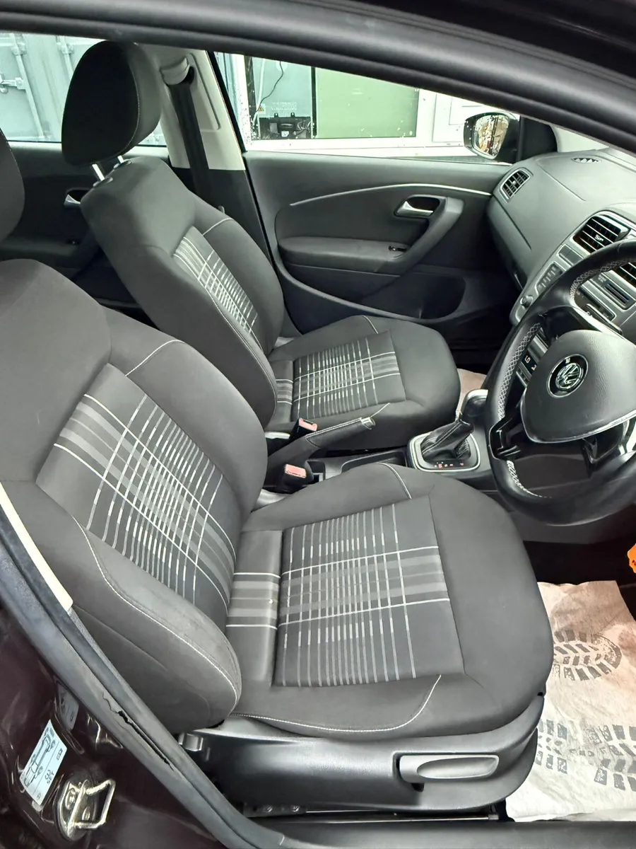 VOLKSWAGON POLO - Image 11