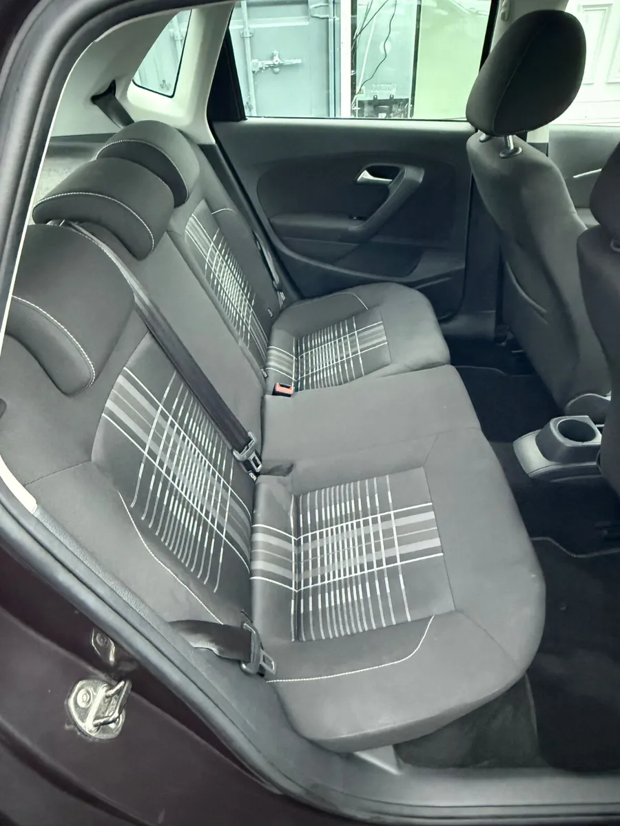 VOLKSWAGON POLO - Image 12