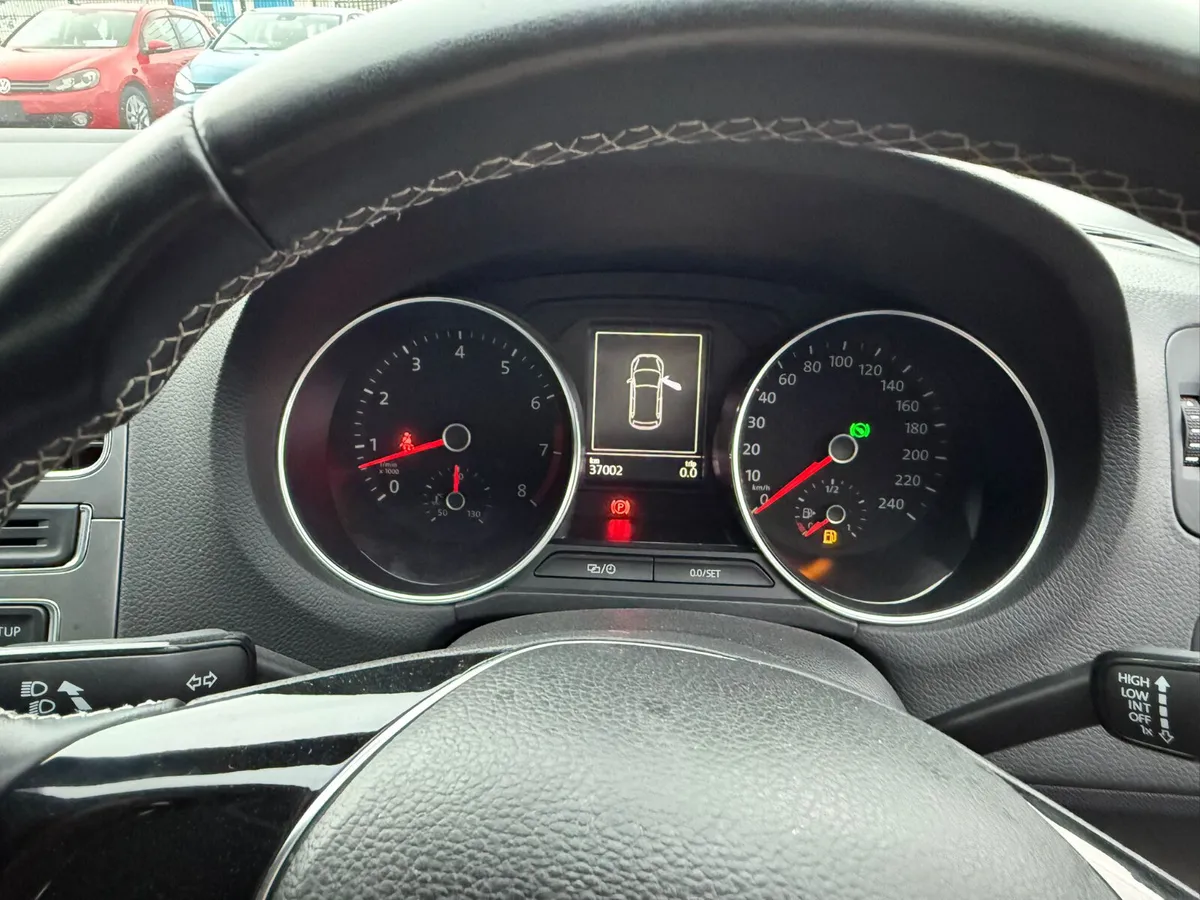 VOLKSWAGON POLO - Image 9