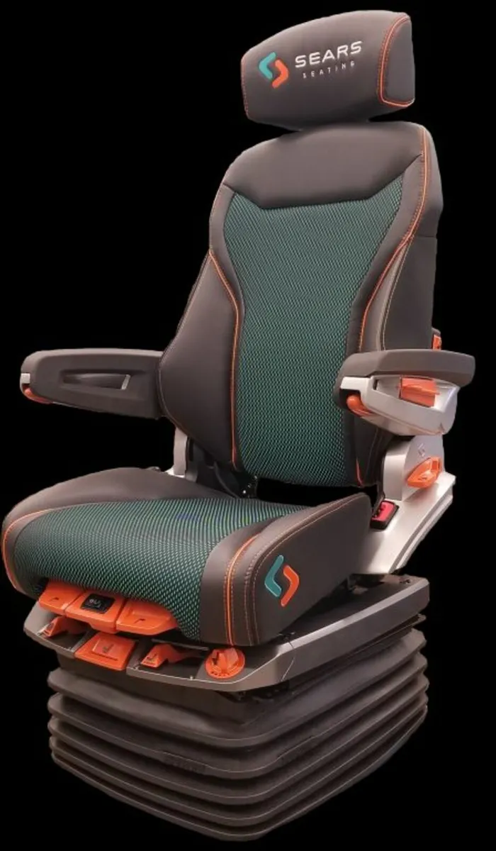 TRACTOR & PLANT SEATS FOR ALL MAKES - Image 1