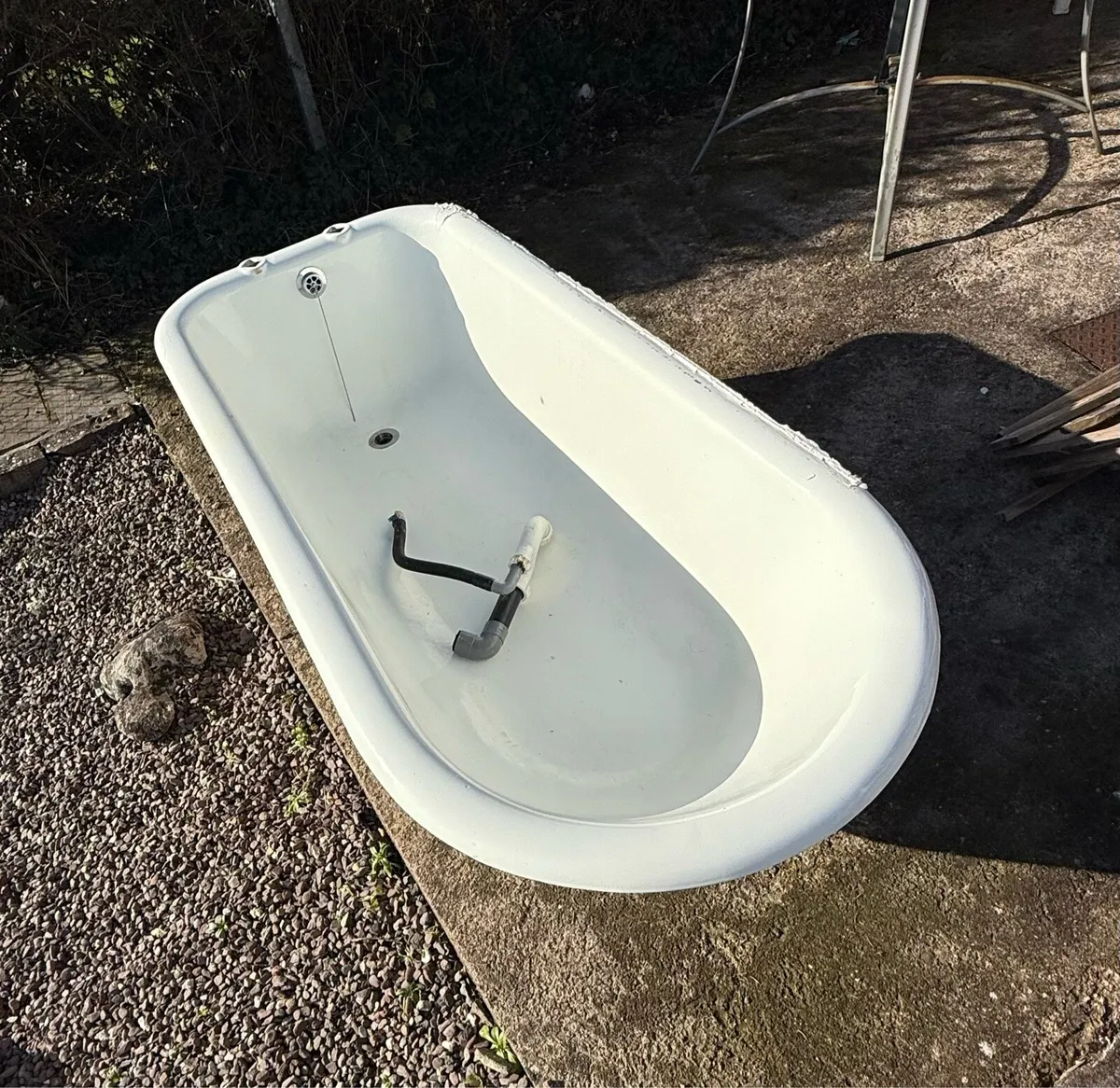 Cast Iron bath - Image 2