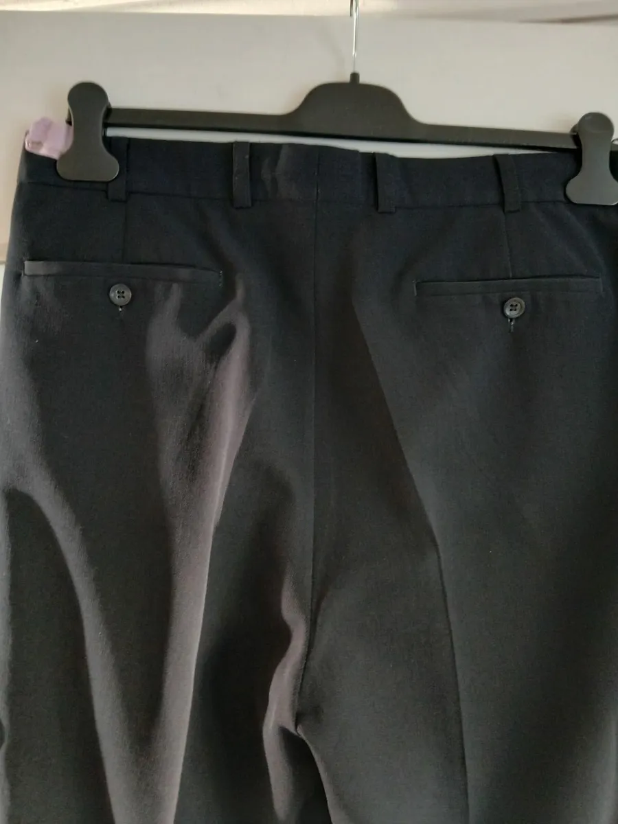 Remus Uomo Mens 3 pc  Suit - Image 2
