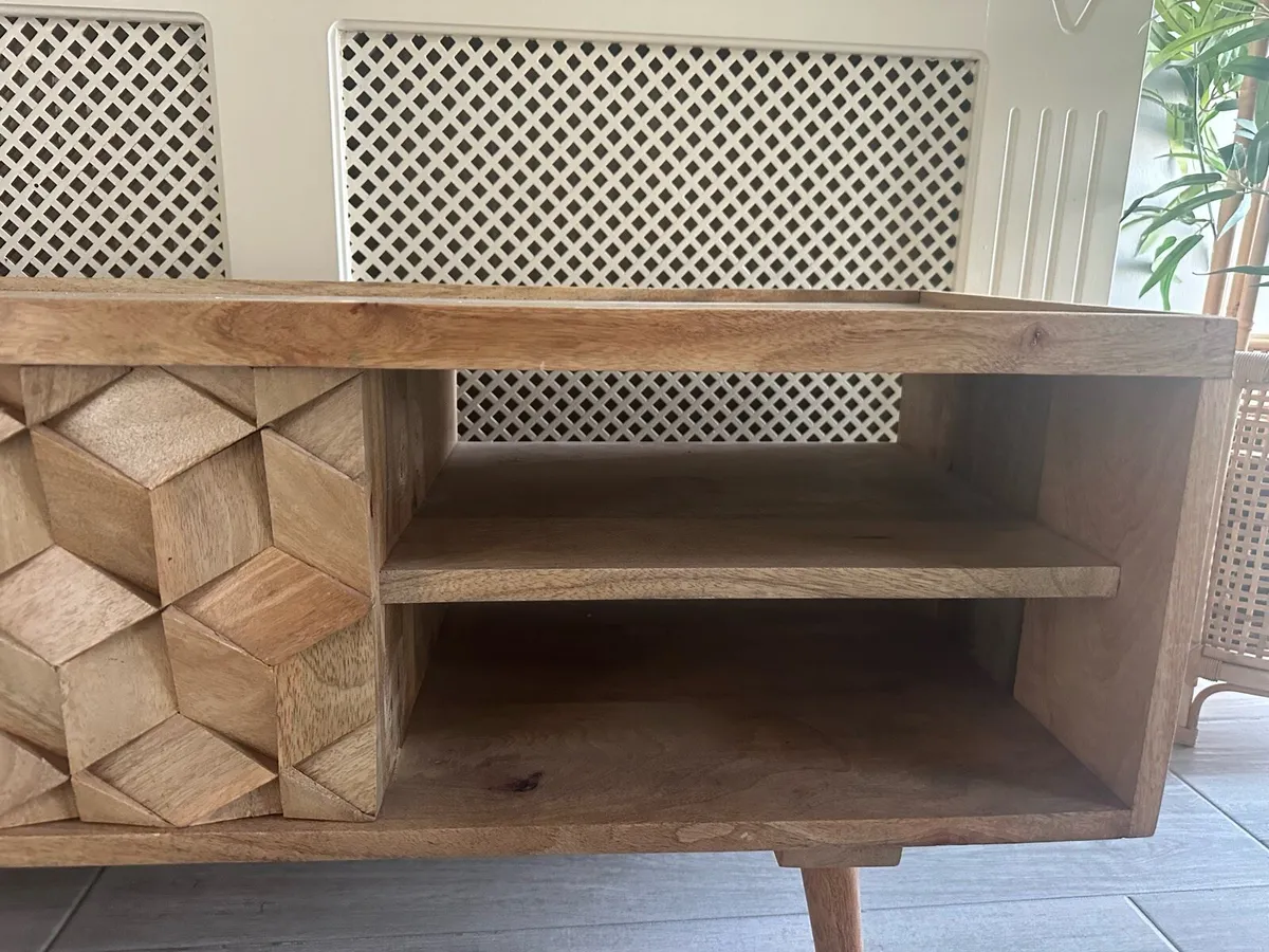 Tv stand - Image 3