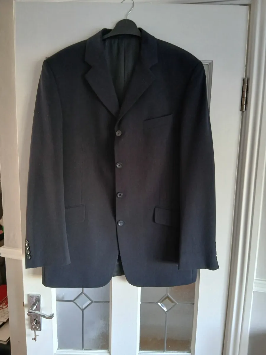 Remus Uomo Mens 3 pc  Suit - Image 1