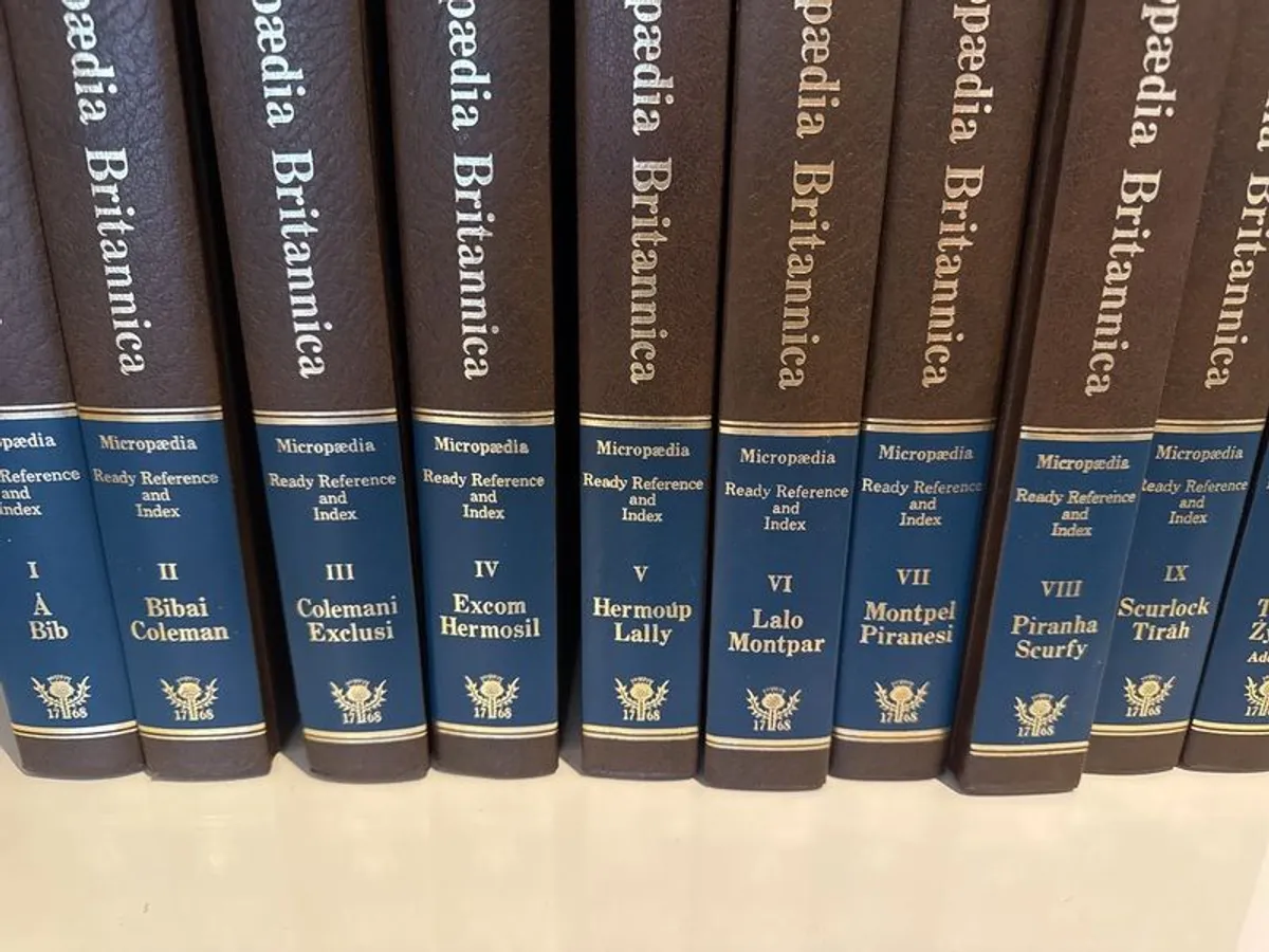 Encyclopaedia Britannica set of 50 Books. - Image 4