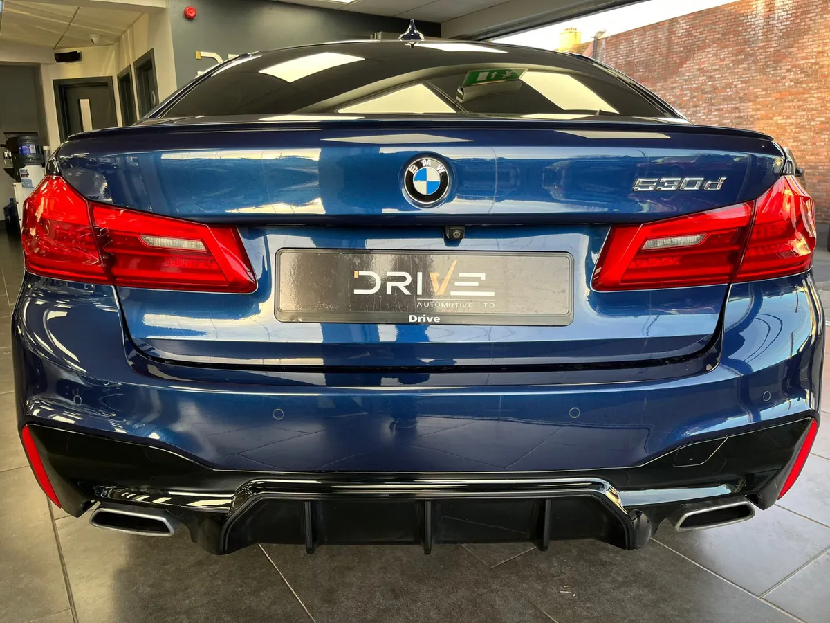 BMW 5-Series 2018 530d M-Sport Pro Pac - Image 4