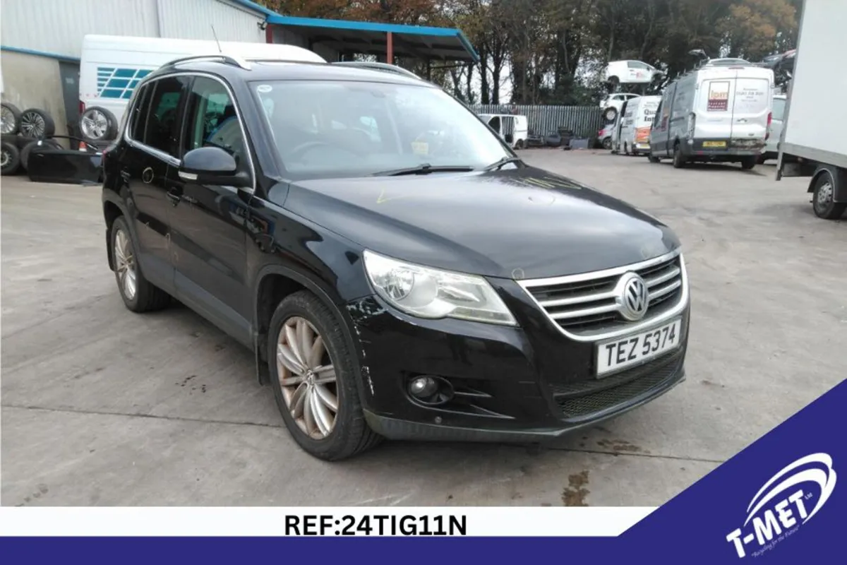 2008 VOLKSWAGEN TIGUAN BREAKING FOR PARTS - Image 1