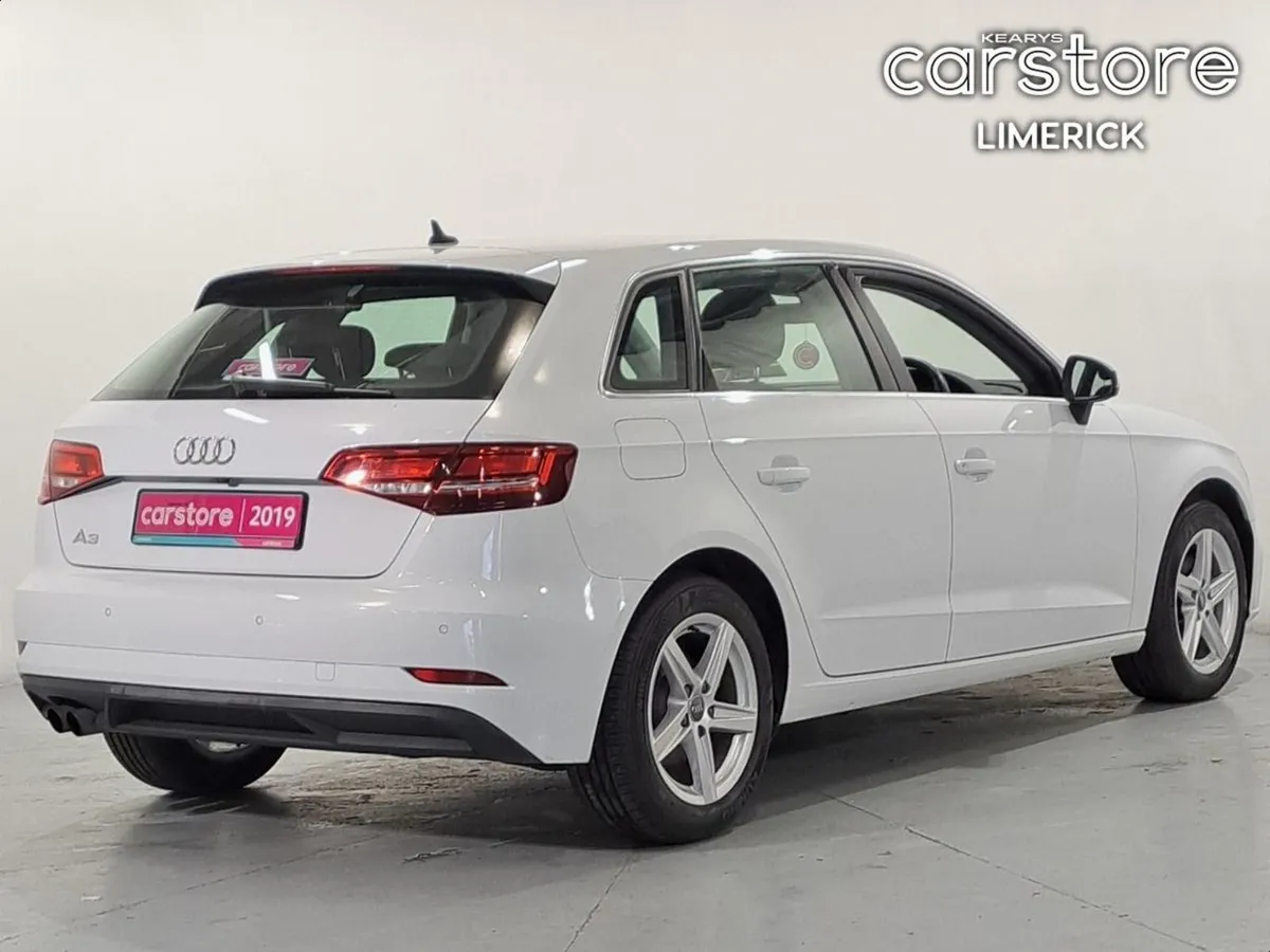 Audi A3 1.4 Pet Auto 5 DR - Image 3