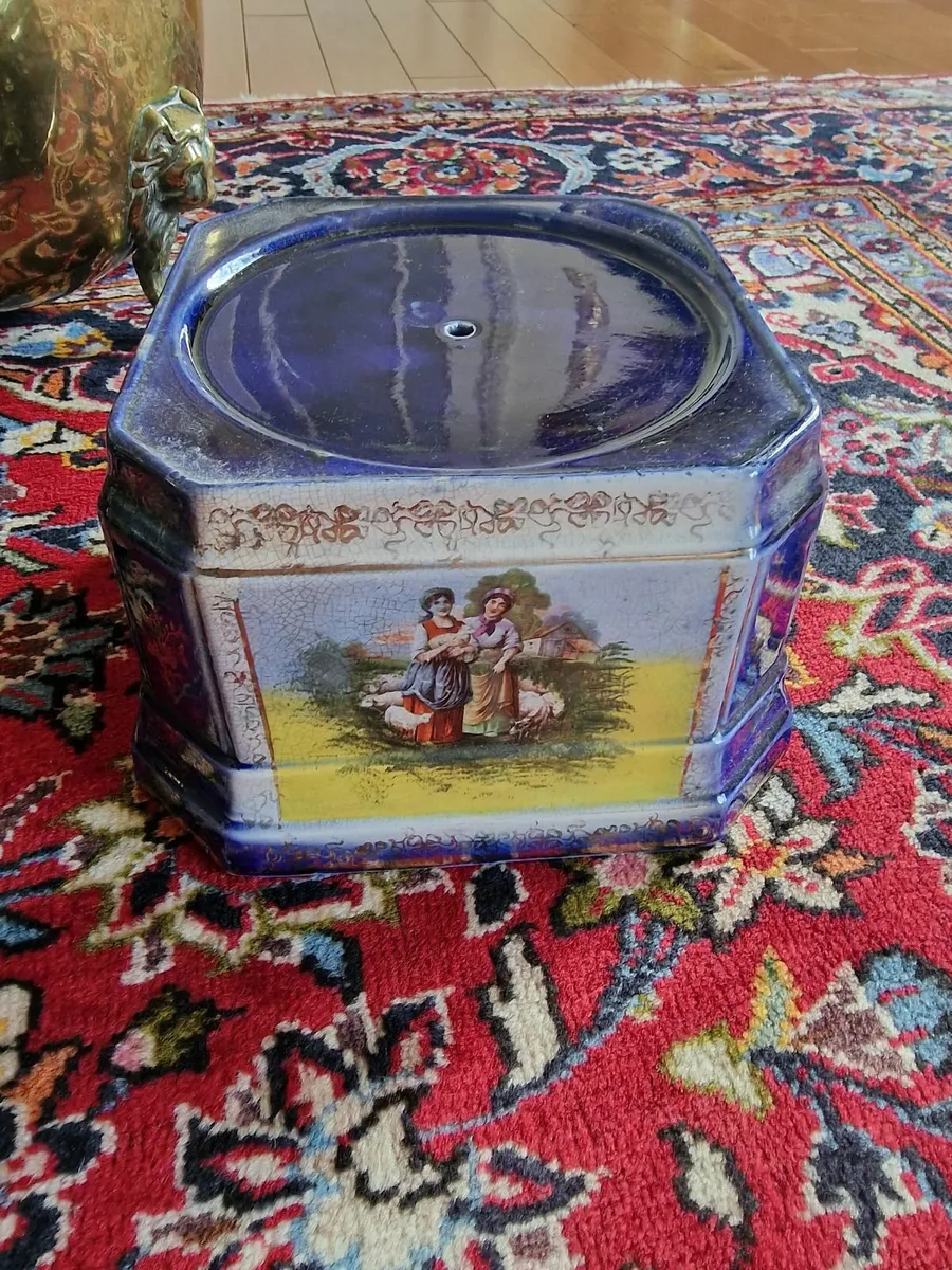 4 Planters / Jardineres - Image 4