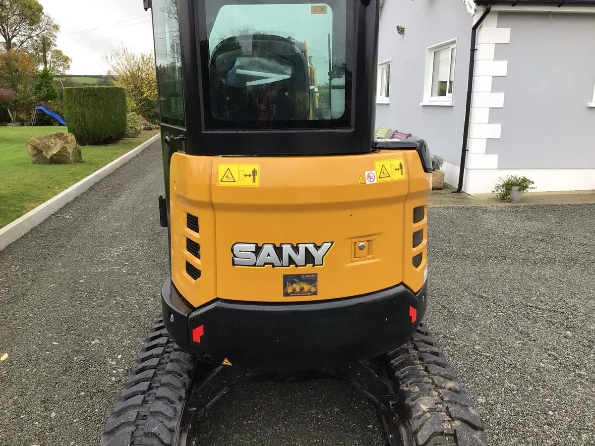 2022 Sany 26U digger - Image 4