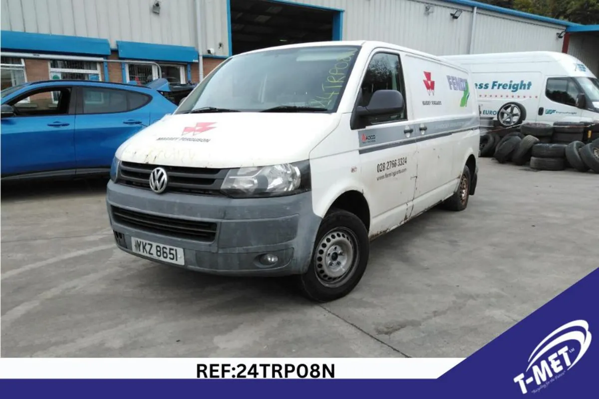 2010 VOLKSWAGEN TRANSPORTER BREAKING FOR PARTS - Image 1
