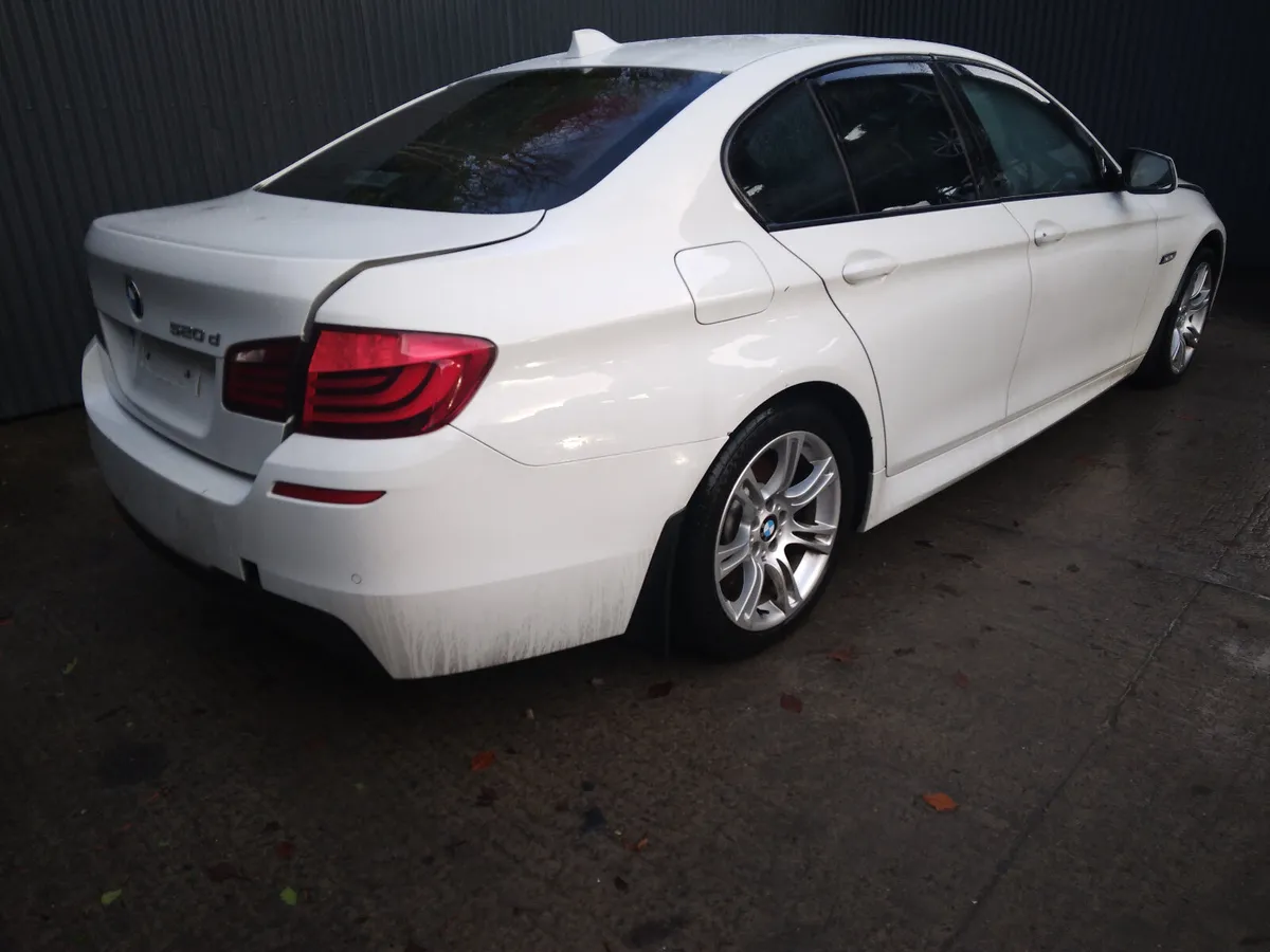 2012 BMW 5 SERIES For Breaking/Dismantling - Image 4