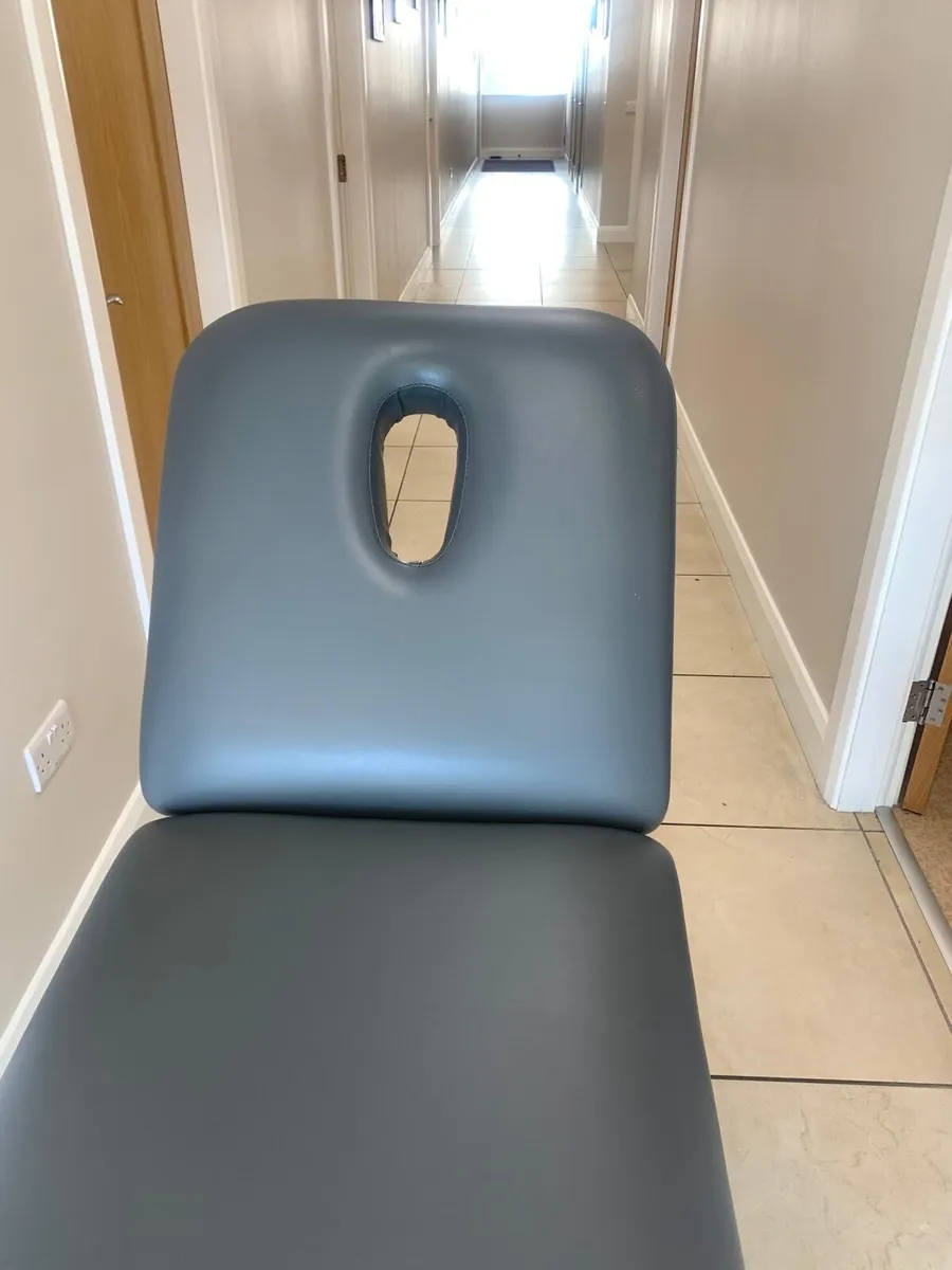 2 Plinth Physio/Doctor Table - Image 2