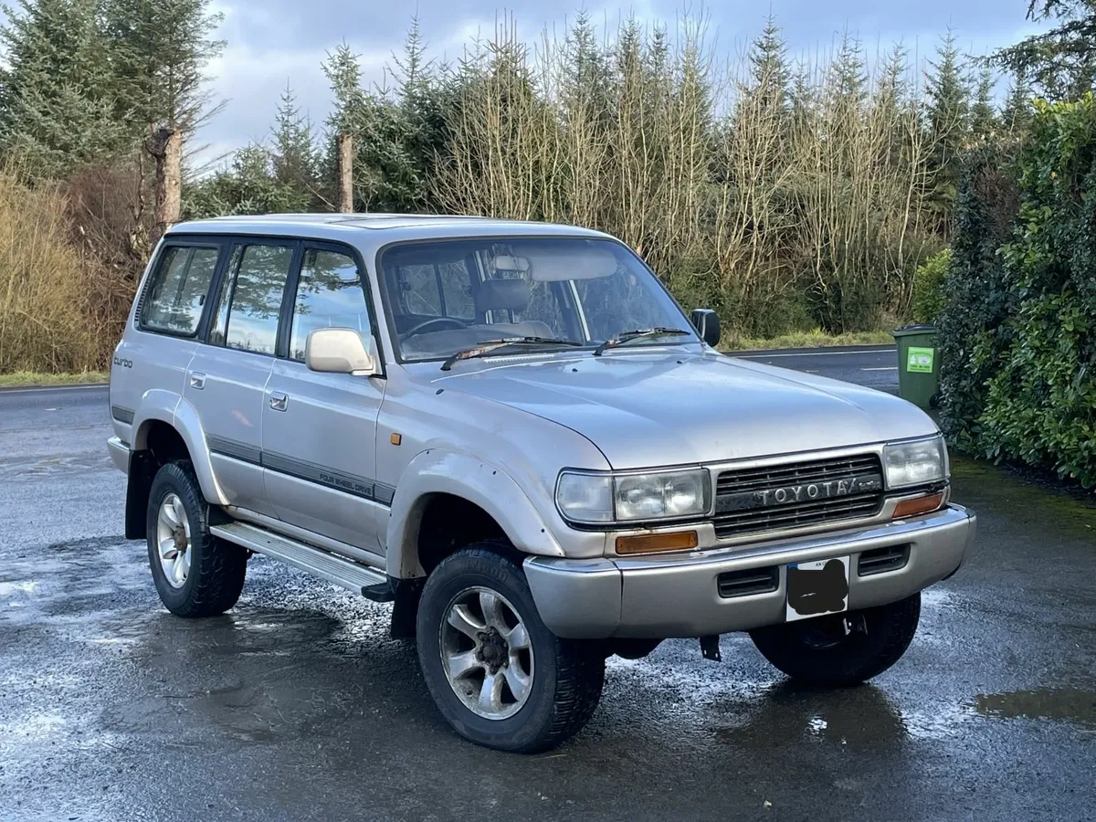 Toyota Land Cruiser 1990 - Image 1