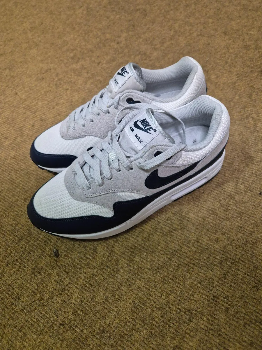 NIKE AIR MAX 1 - Image 1