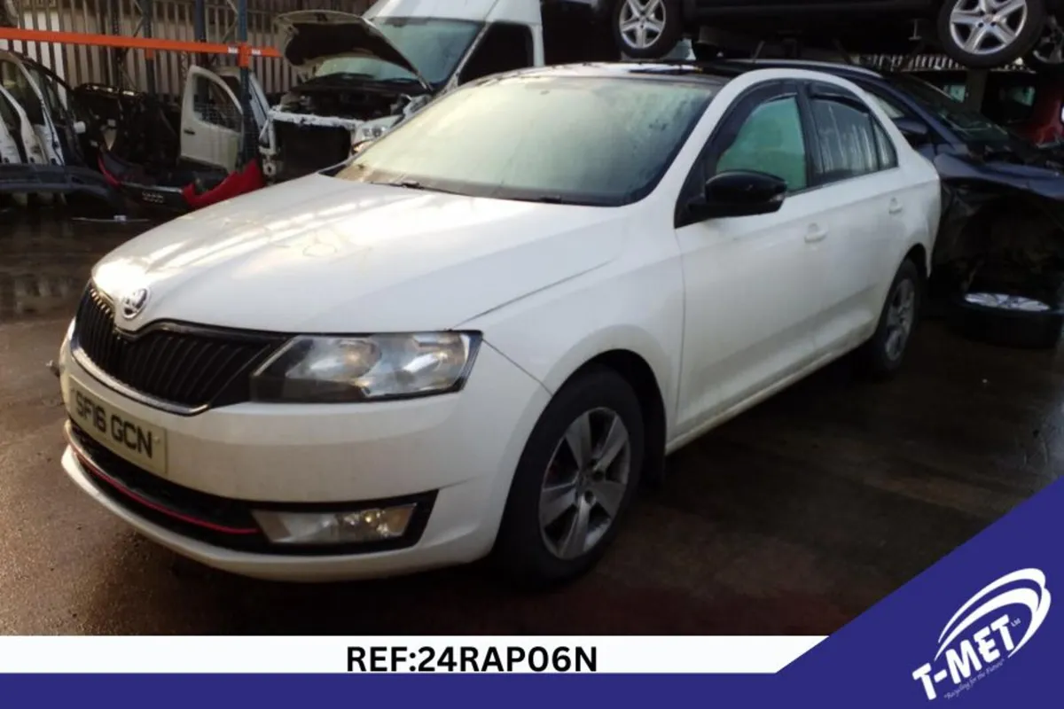2016 SKODA RAPID BREAKING FOR PARTS - Image 2