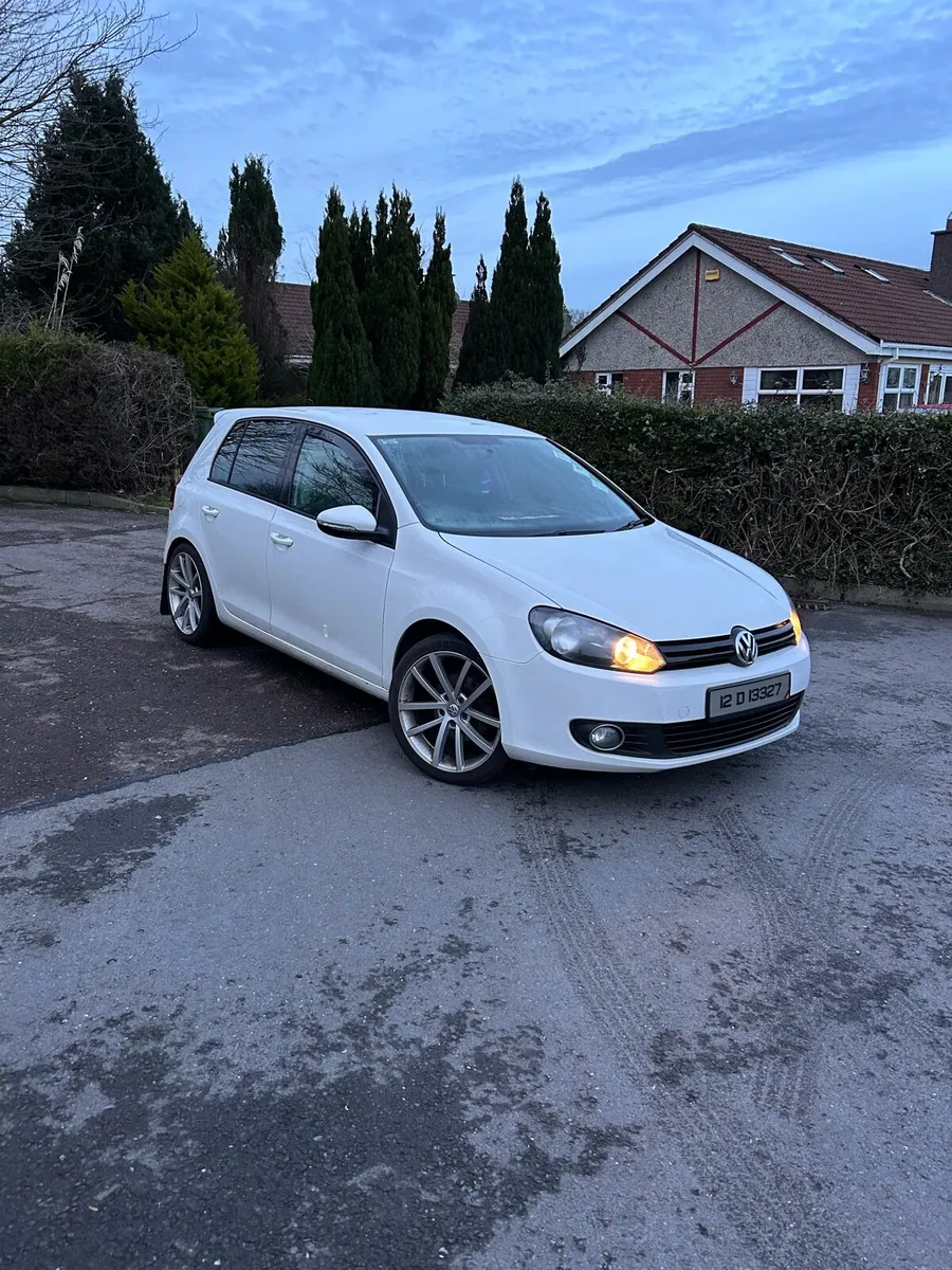 Volkswagen Golf Trendline 2012 - Image 1