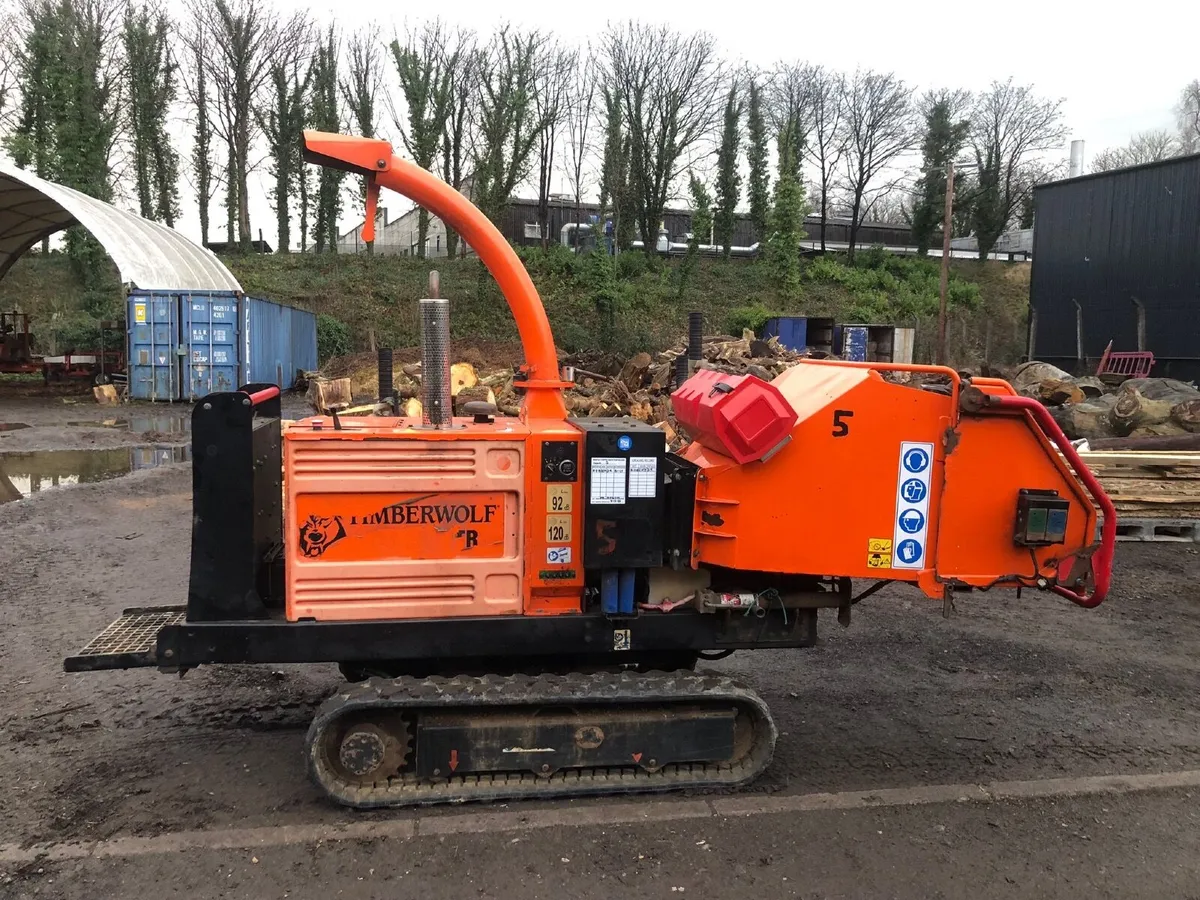 Wood chipper - Image 1